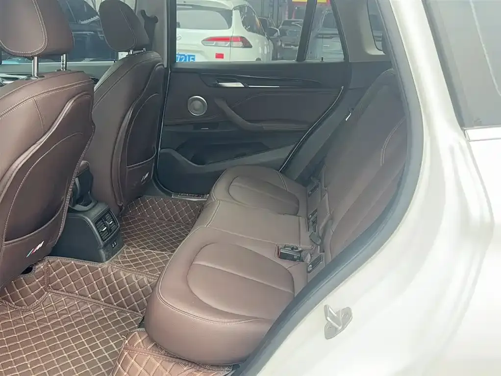 BMW X1 2023 из CN, фото 8