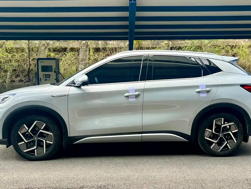 BYD Yuan Plus 2023 из CN, фото 3