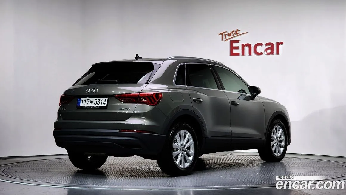Audi Q3 2023 из KR, фото 2