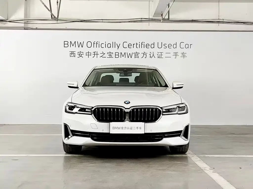 BMW 5 Series — фото 2