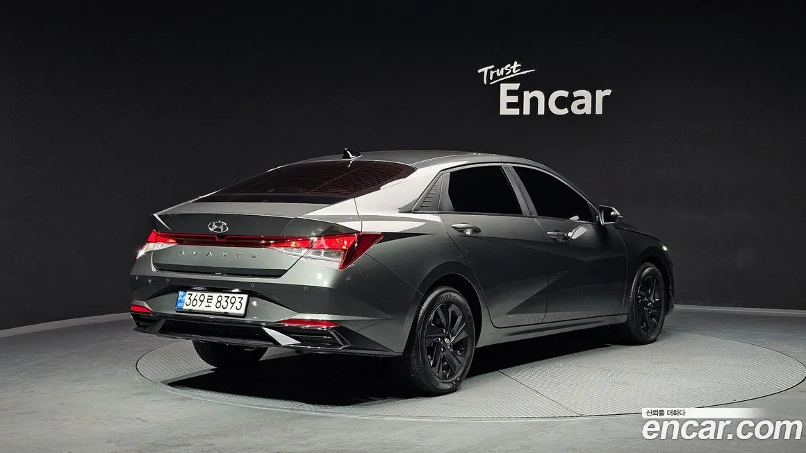 Hyundai AVANTE — фото 2