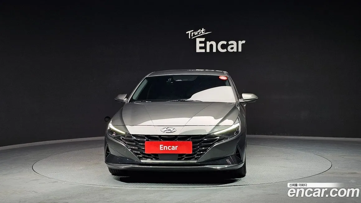 Hyundai AVANTE — фото 3
