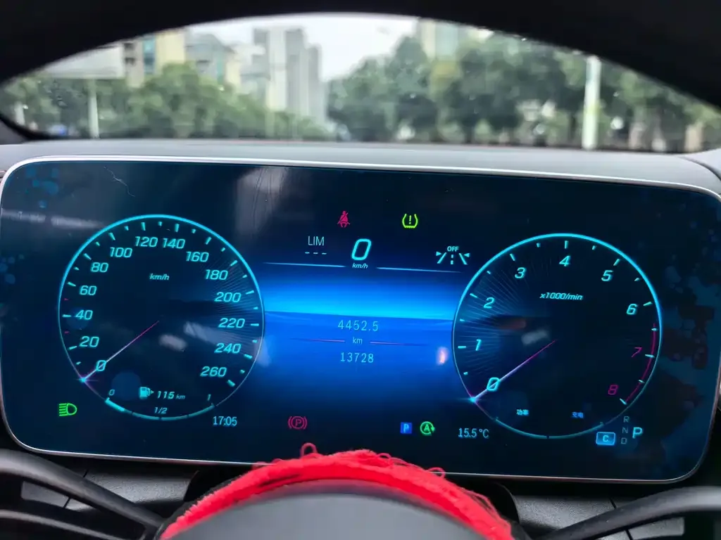 Mercedes-Benz GLC 2024 из CN, фото 10