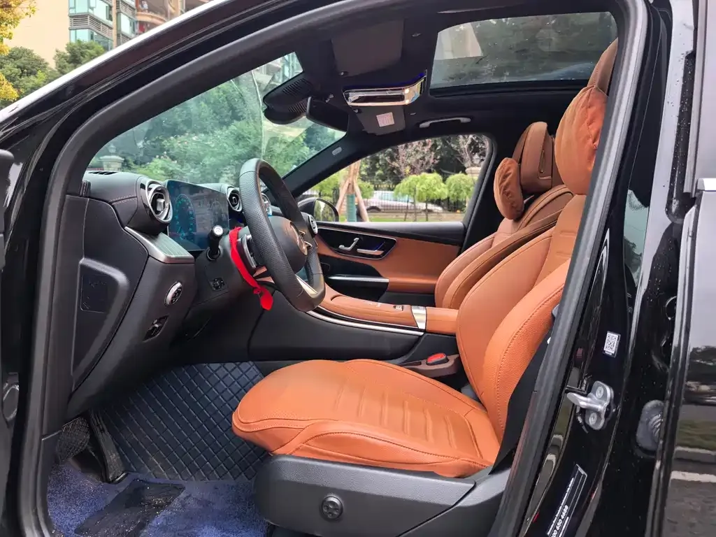 Mercedes-Benz GLC 2024 из CN, фото 4
