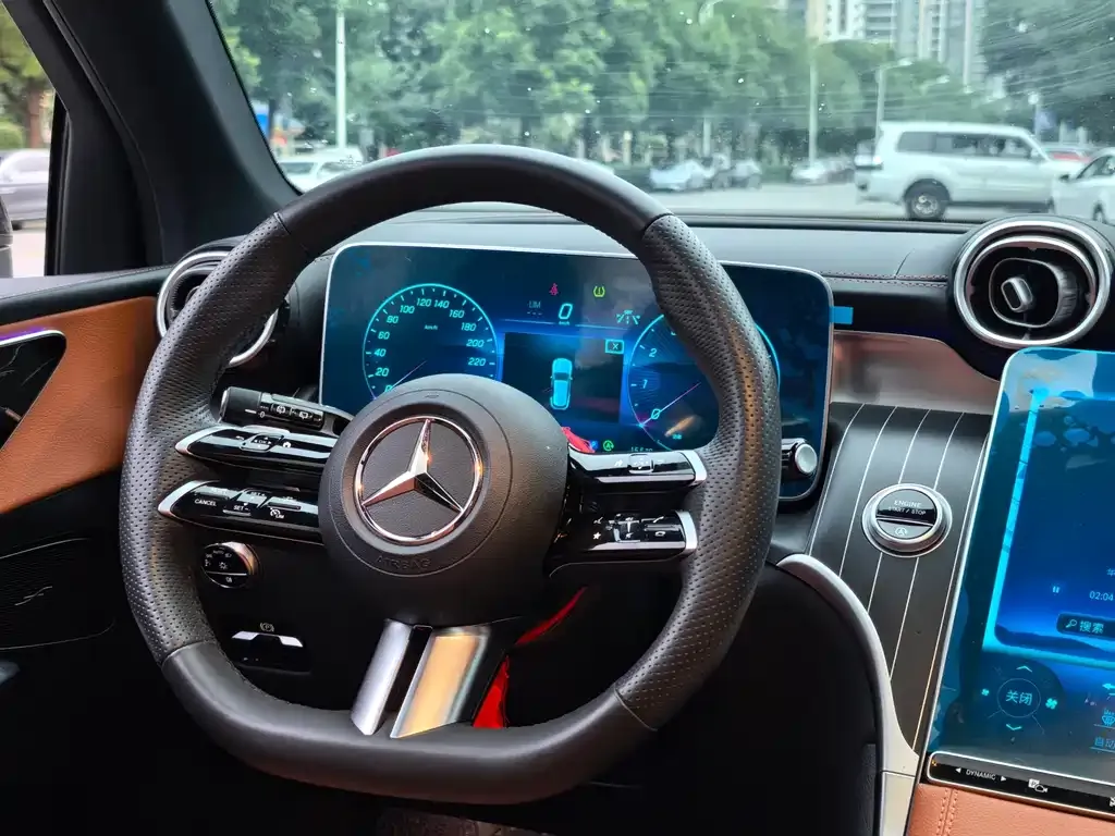 Mercedes-Benz GLC 2024 из CN, фото 9