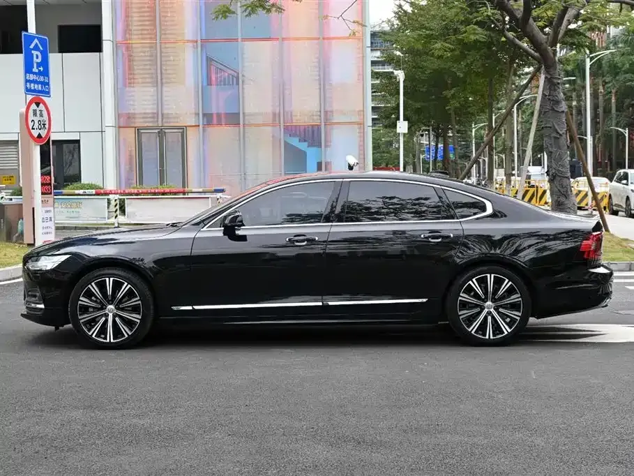 Volvo S90 — фото 2