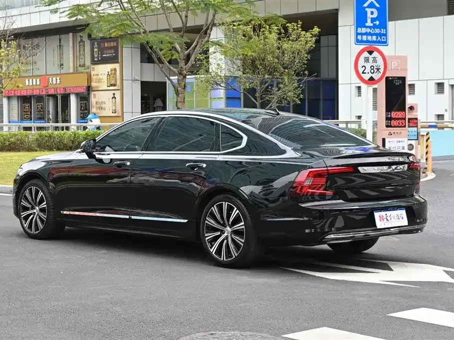 Volvo S90 — фото 3