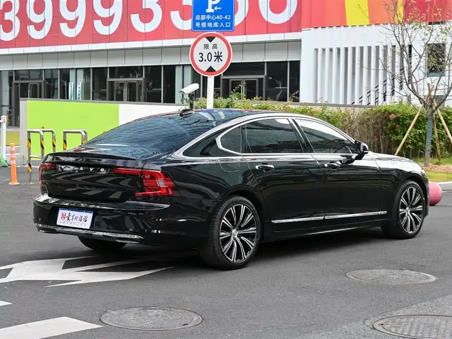 Volvo S90 — фото 5
