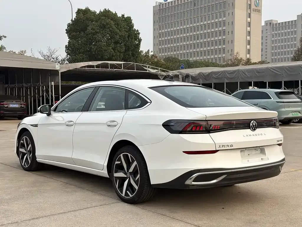 Volkswagen Lamando 2024 из CN, фото 4
