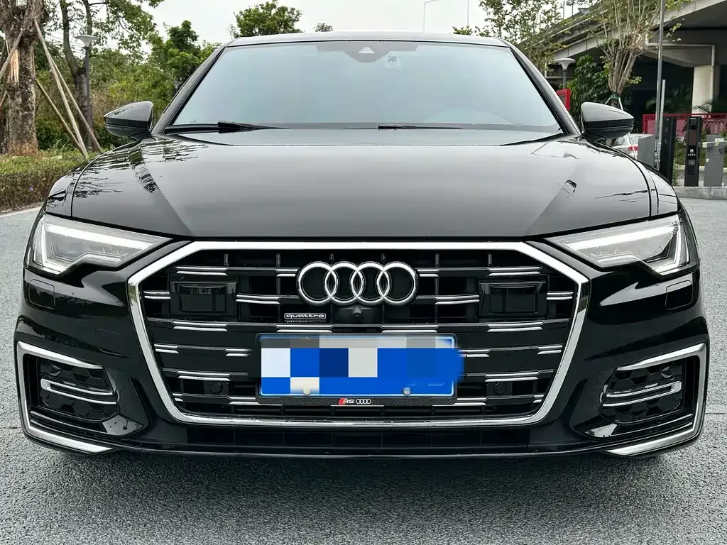 Audi A6L — фото 2