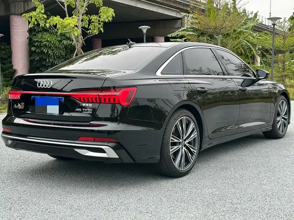 Audi A6L — фото 4