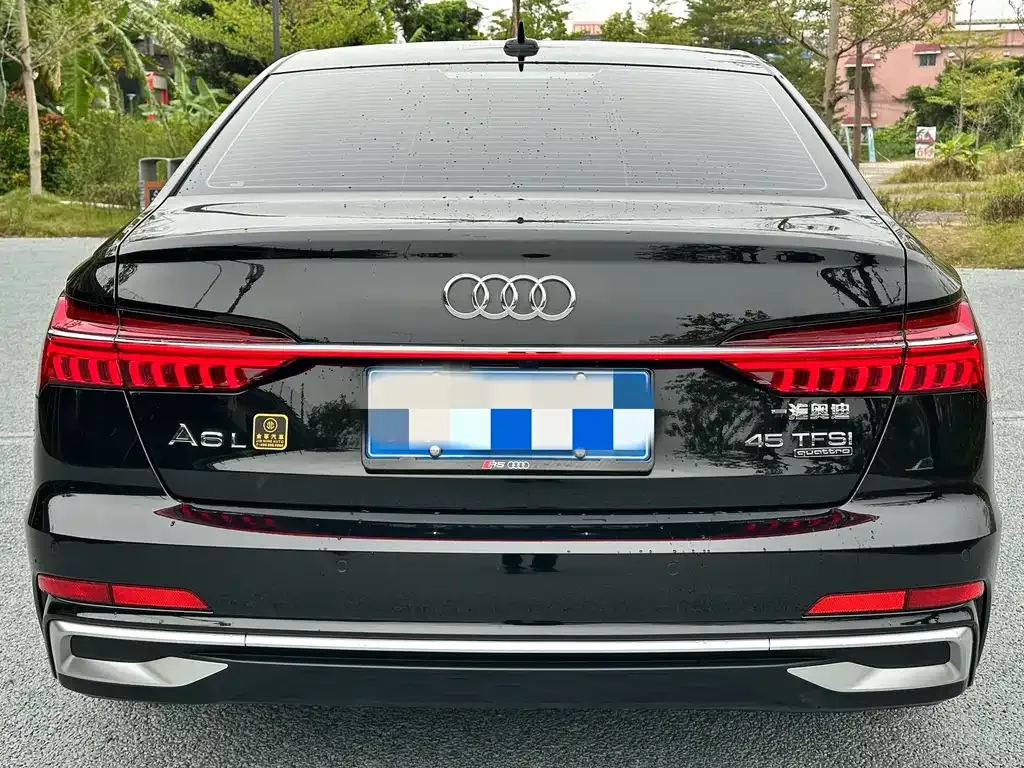 Audi A6L — фото 5