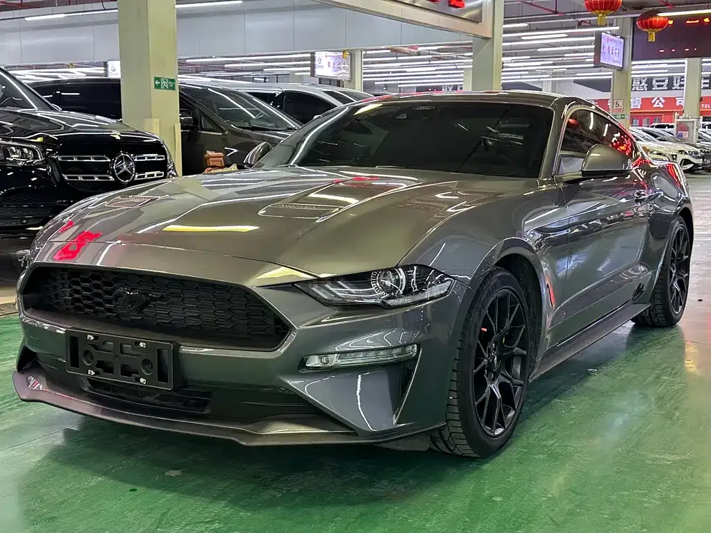 Ford Mustang 2022 из CN, фото 1