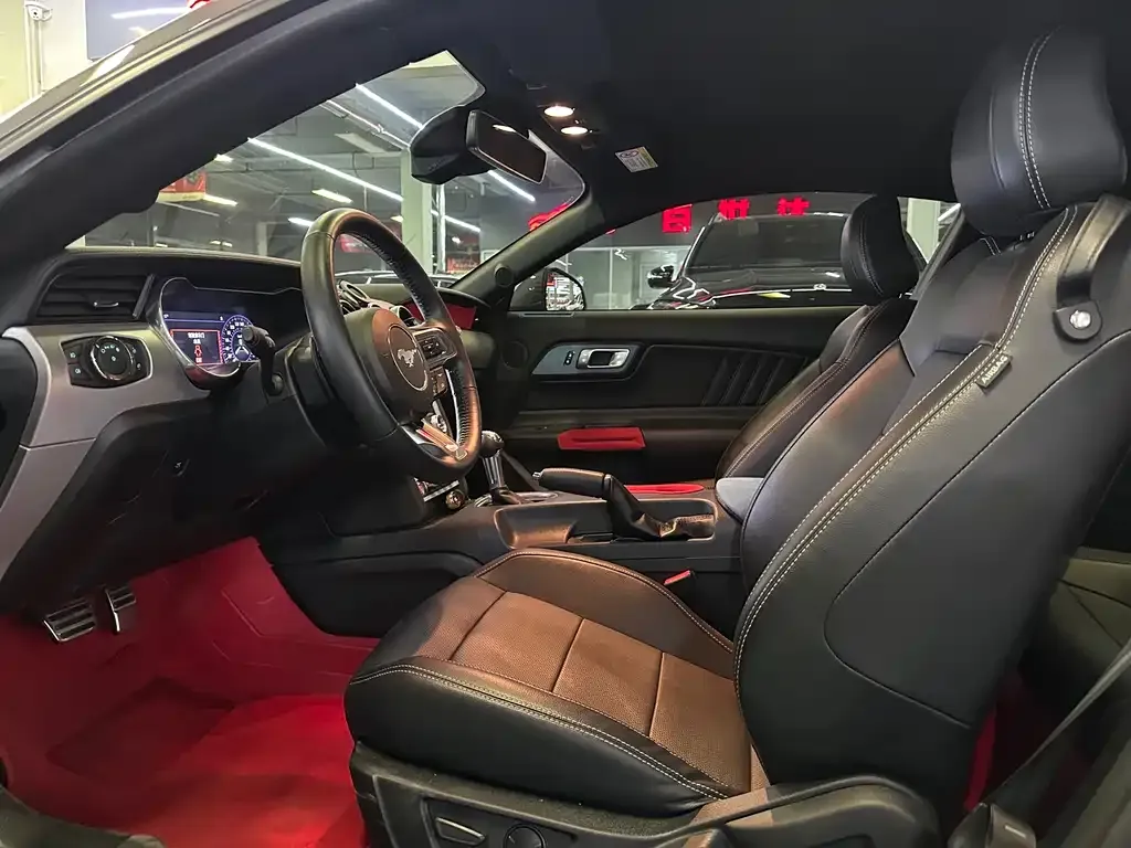 Ford Mustang 2022 из CN, фото 5
