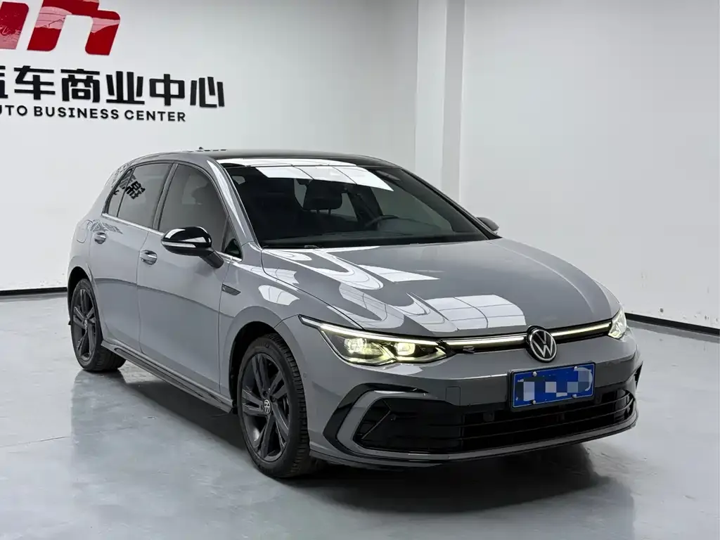 Volkswagen Golf 2022 из CN, фото 3