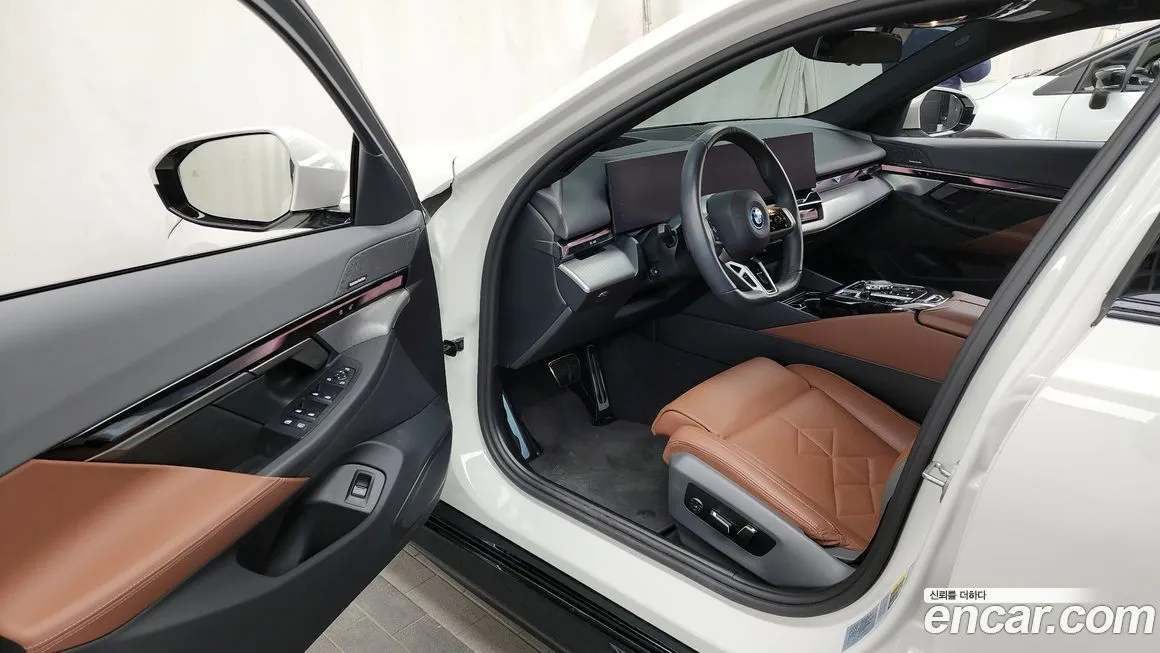 BMW i5 2024 из KR, фото 10