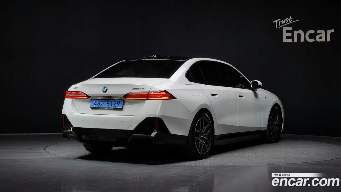 BMW i5 2024 из KR, фото 2