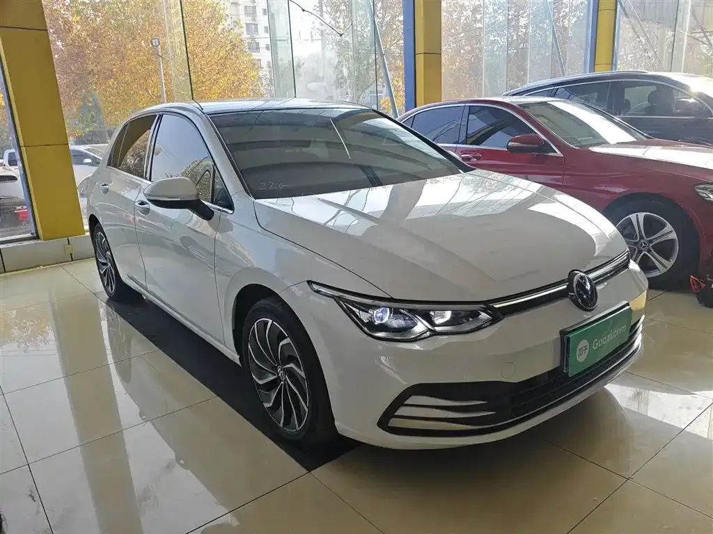 Volkswagen Golf 2022 из CN, фото 4