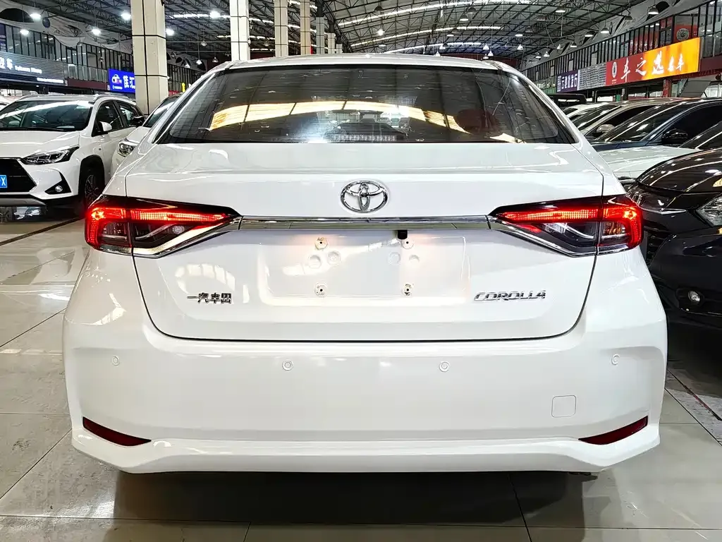 Toyota Corolla 2022 из CN, фото 5