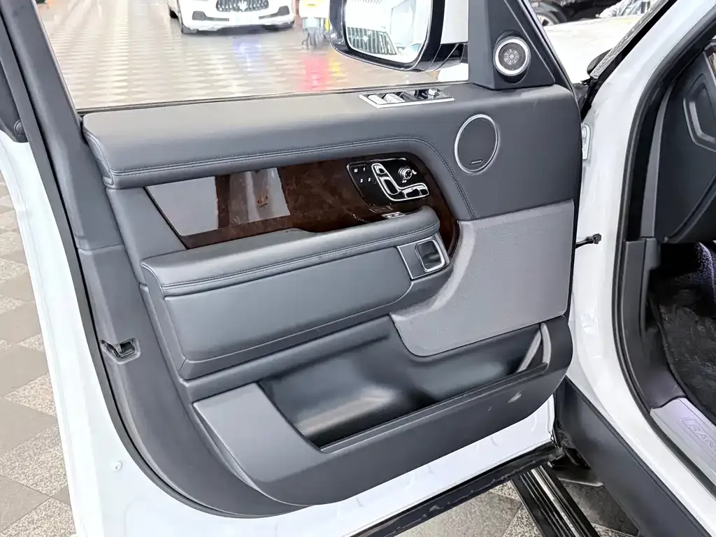 Land Rover Range Rover 2022 из CN, фото 10
