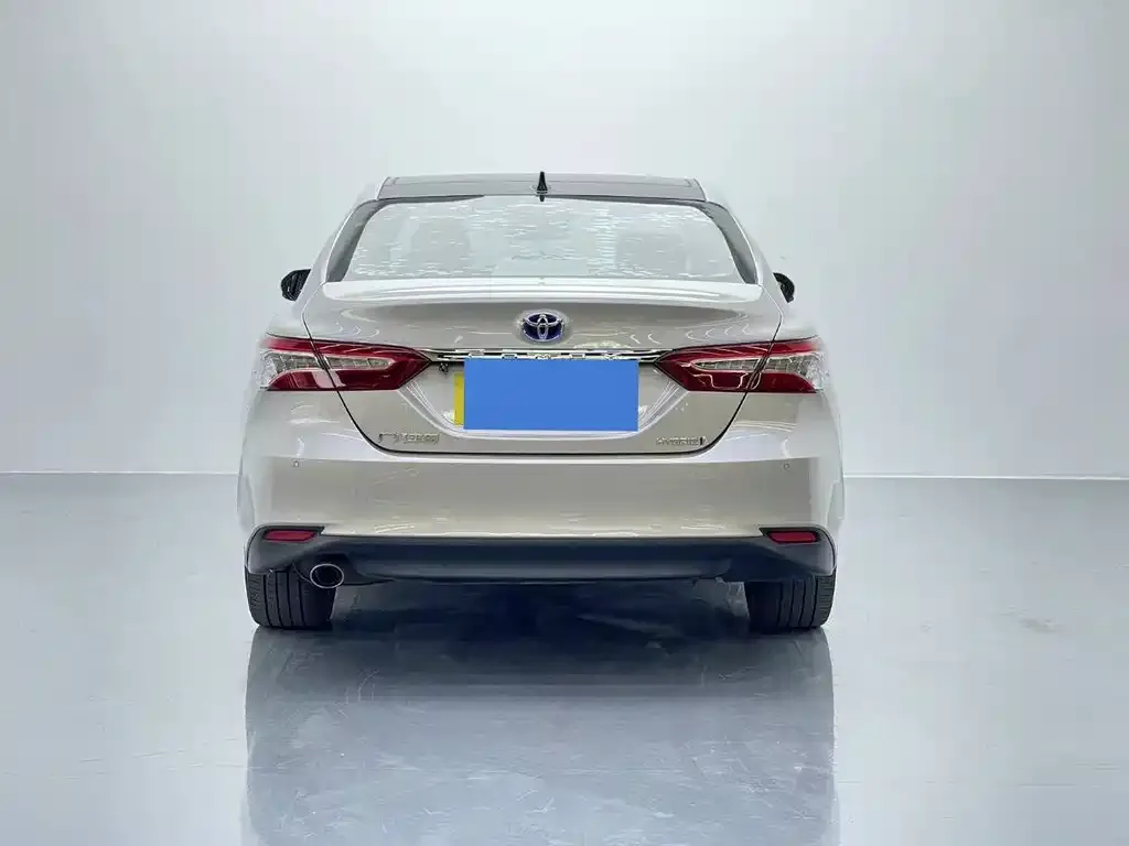 Toyota Camry 2023 из CN, фото 5