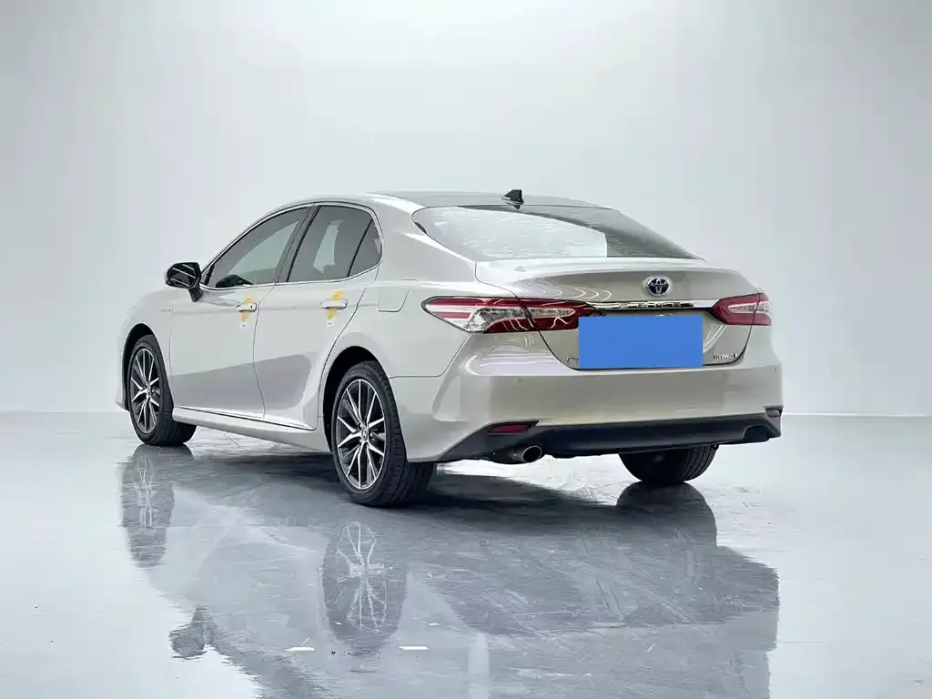 Toyota Camry 2023 из CN, фото 6