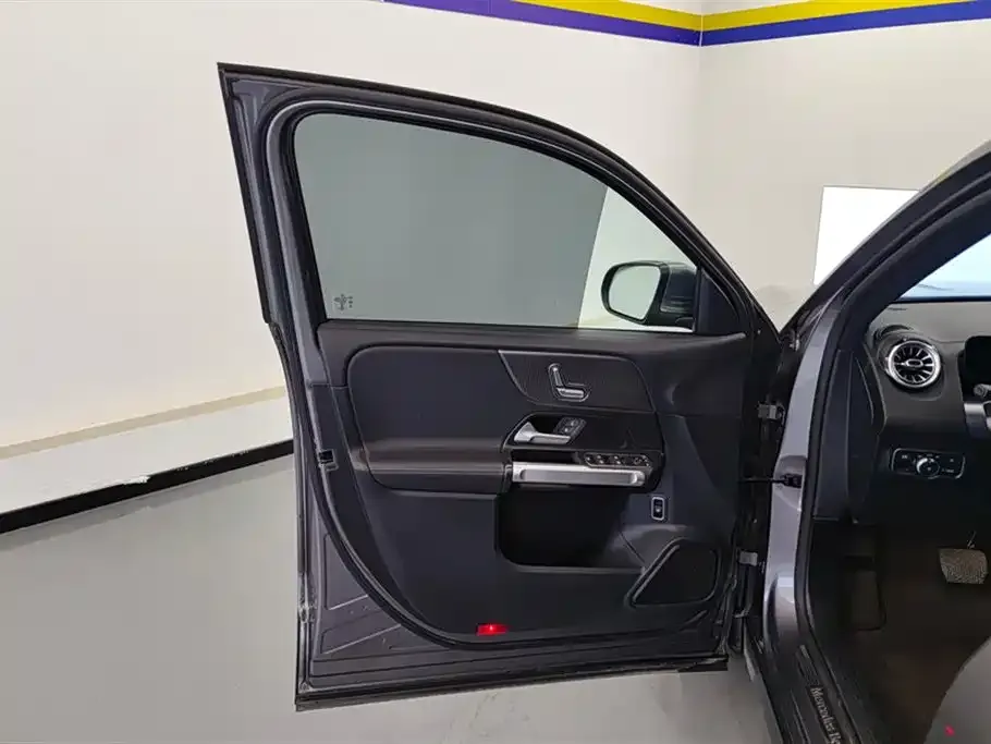 Mercedes-Benz GLB 2021 из CN, фото 7