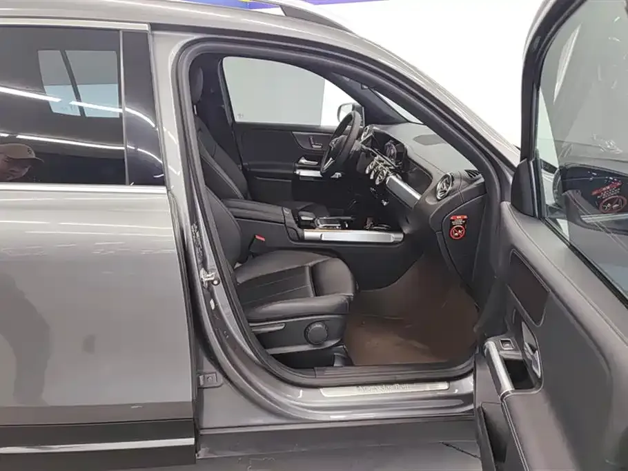 Mercedes-Benz GLB 2021 из CN, фото 8