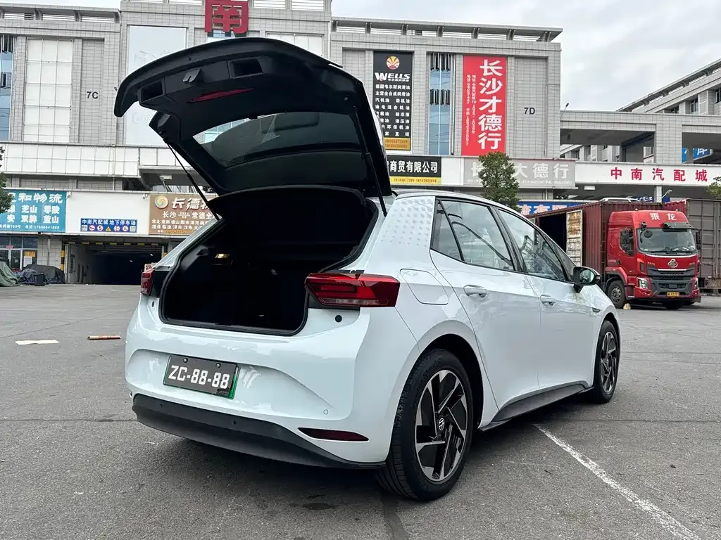 Volkswagen ID.3 2024 из CN, фото 4