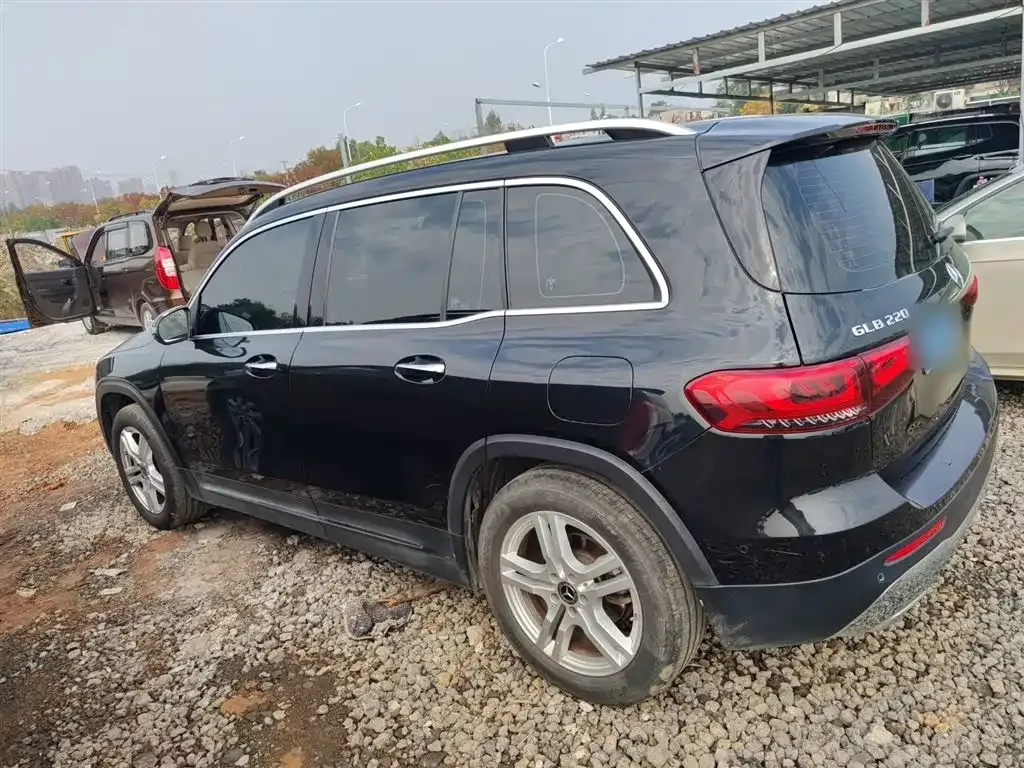 Mercedes-Benz GLB 2023 из CN, фото 5