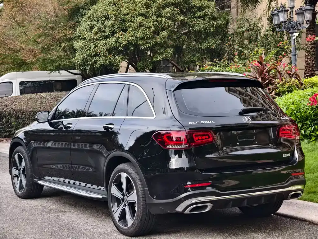 Mercedes-Benz GLC — фото 5