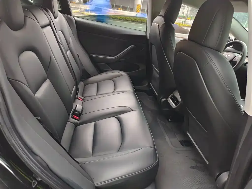 Tesla Model 3 2022 из CN, фото 10