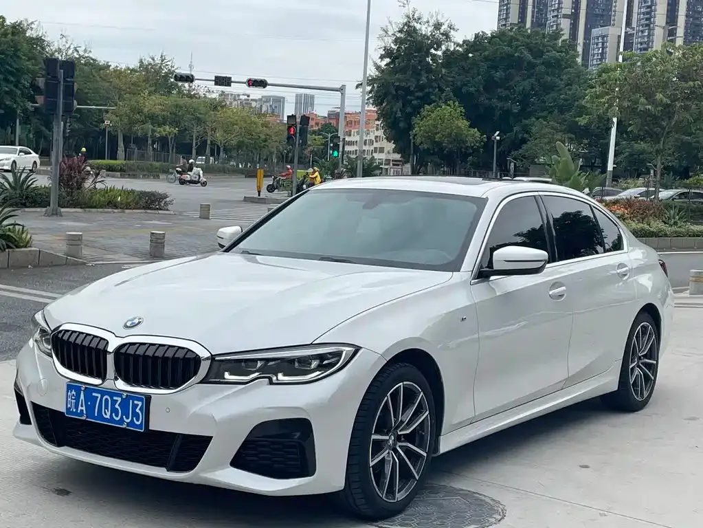 BMW 3 Series — фото 1