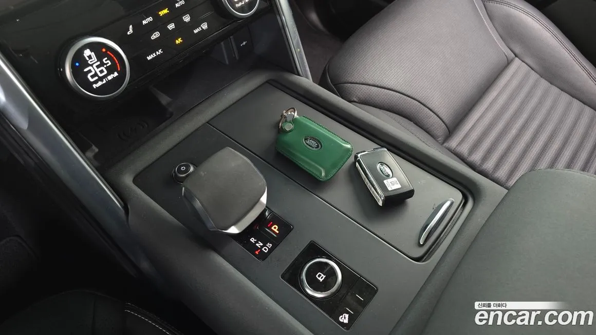 Land Rover Discovery 2023 из KR, фото 9