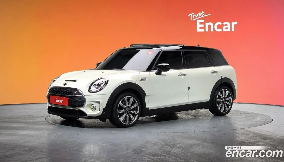 Mini Clubman — фото 1