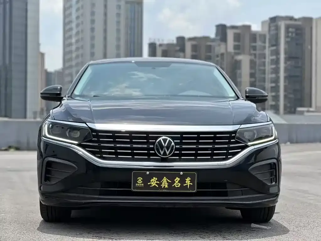 Volkswagen Passat 2023 из CN, фото 2