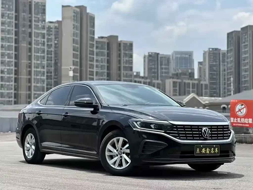 Volkswagen Passat 2023 из CN, фото 3