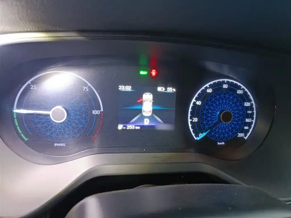 Hongqi E-QM5 2023 из CN, фото 4
