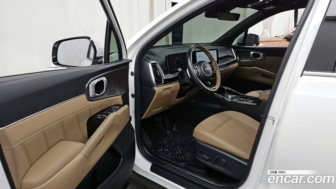 Kia Sorento — фото 10