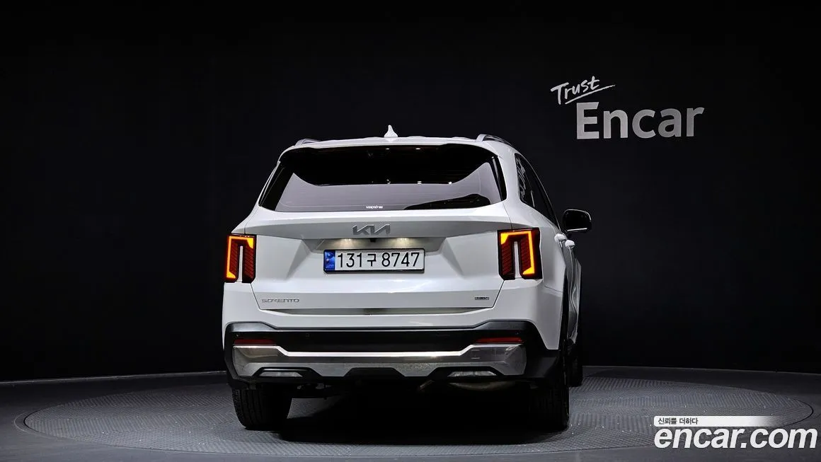 Kia Sorento — фото 4