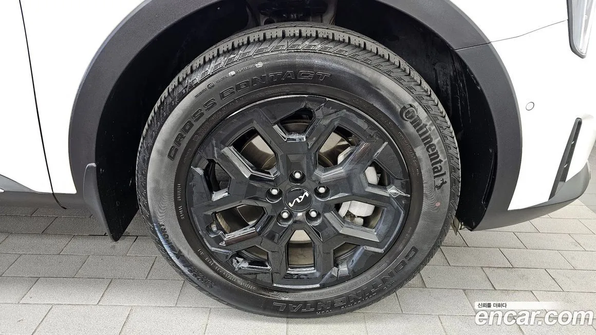 Kia Sorento — фото 5