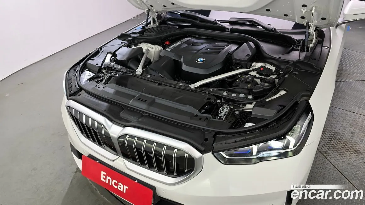 BMW 5-Series 2024 из KR, фото 6