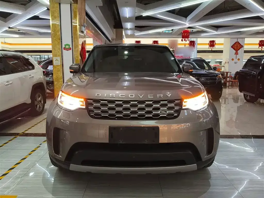 Land Rover Discovery 2023 из CN, фото 3