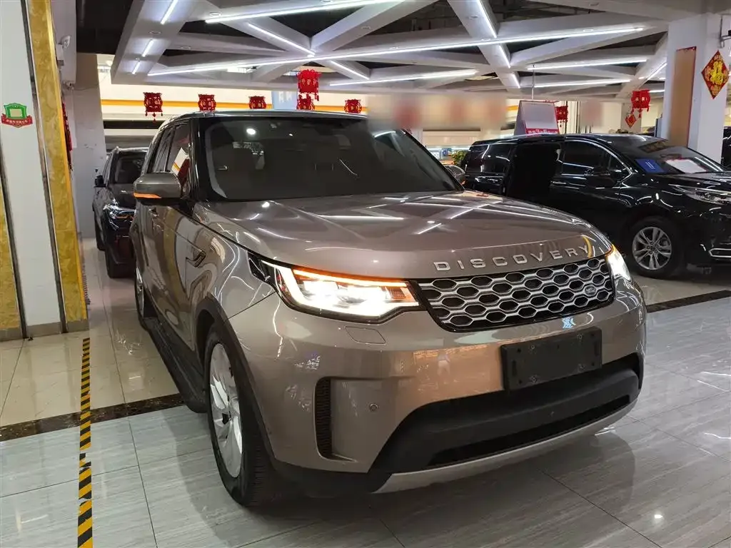 Land Rover Discovery 2023 из CN, фото 4