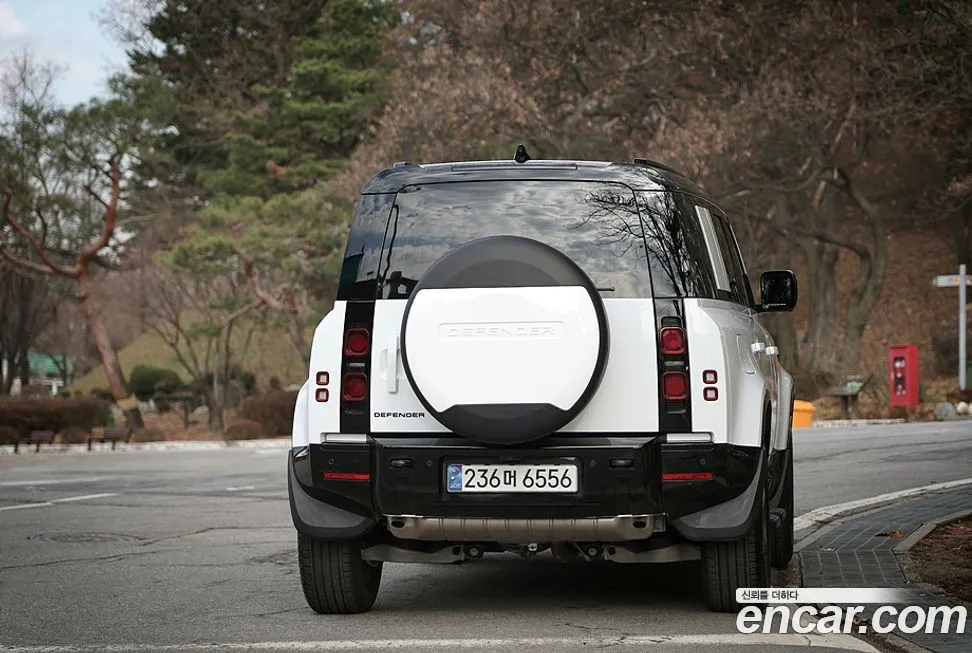 Land Rover Defender — фото 5