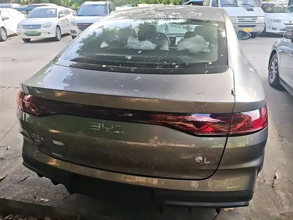 BYD Qin L — фото 6