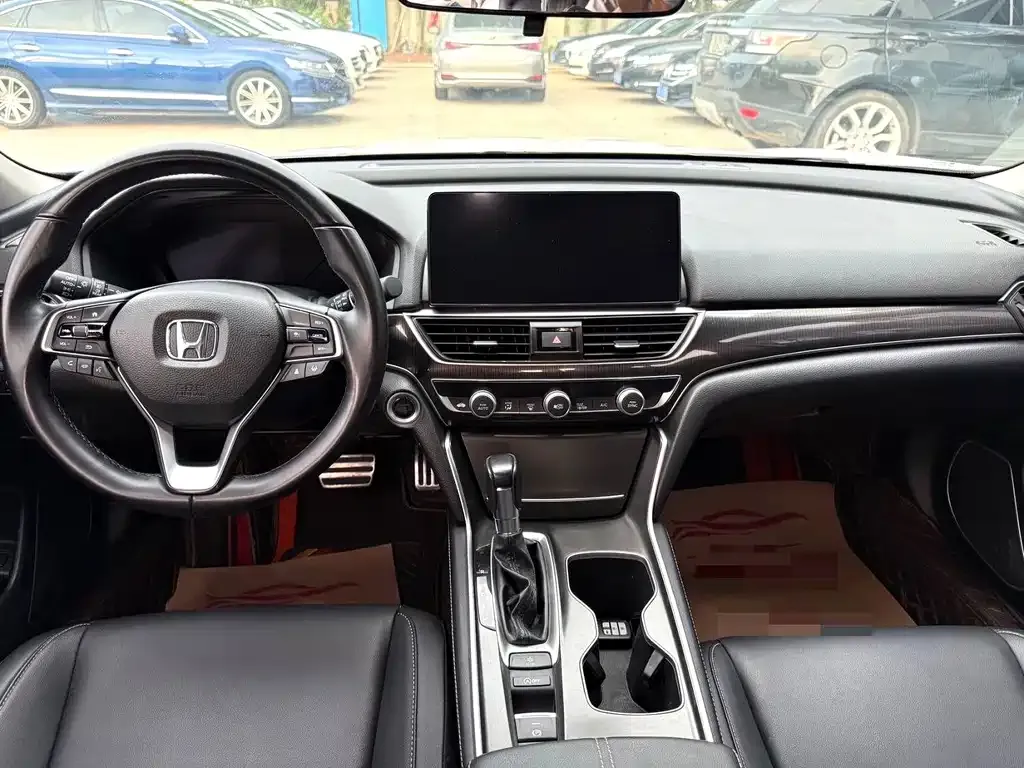 Honda Accord — фото 3