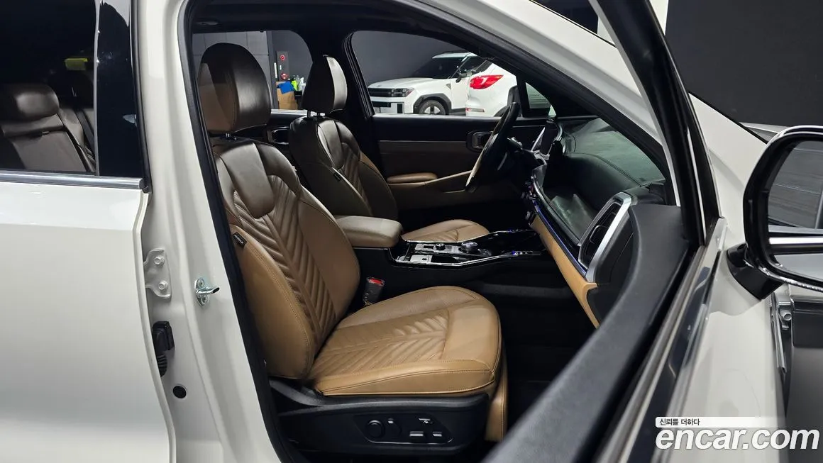 Kia Sorento — фото 10