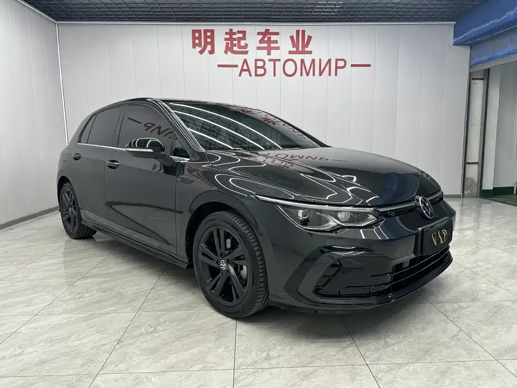 Volkswagen Golf 2022 из CN, фото 2