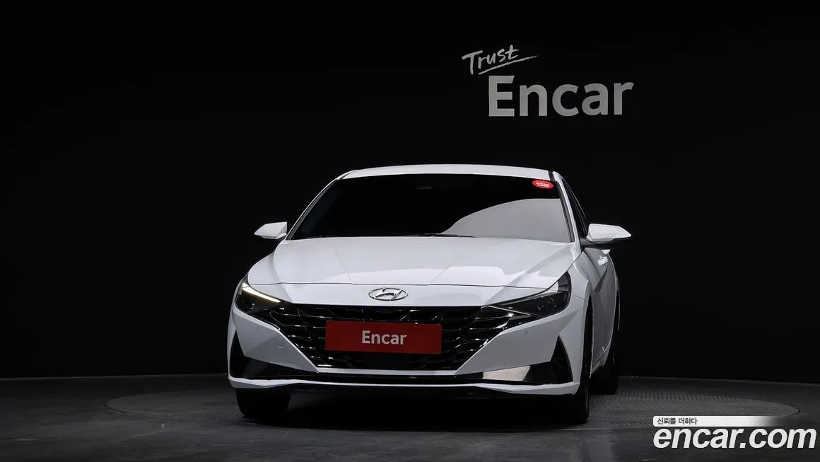 Hyundai AVANTE — фото 3